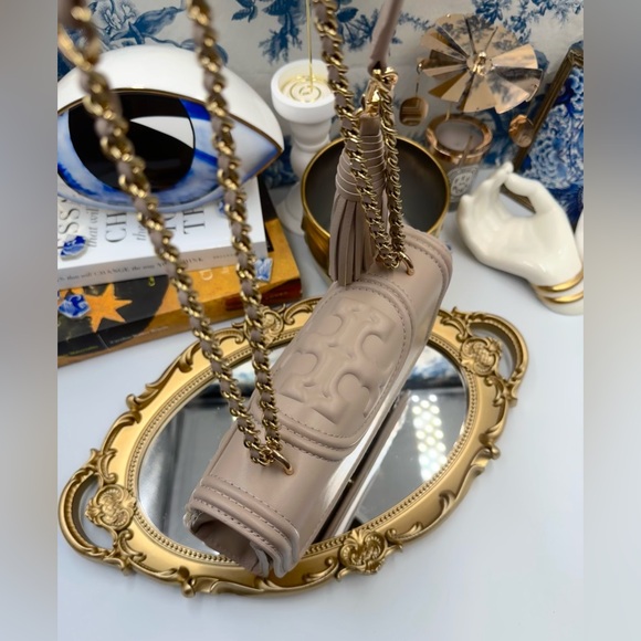 🆕 TORY BURCH 🧿 NWOT Fleming Small Convertible Shoulder Bag, Beige In Bedrock - Picture 5 of 16